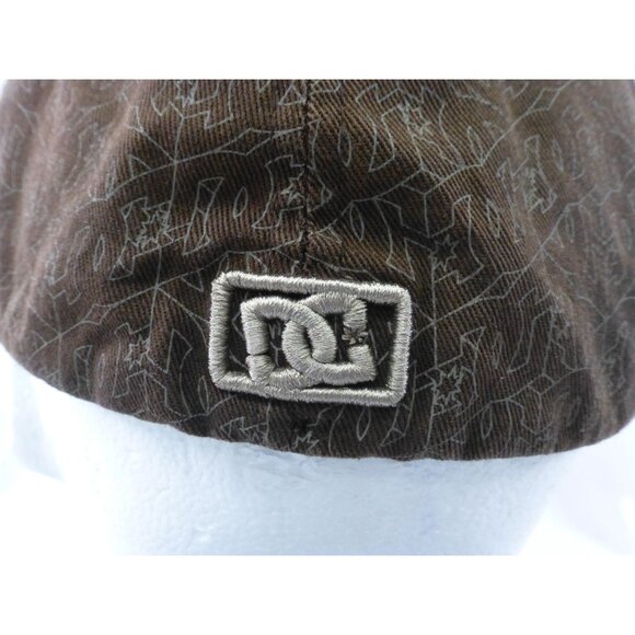 DC Shoes All Over Logo Graphics Brown Flexfit Cap L-XL - Picture 7 of 11